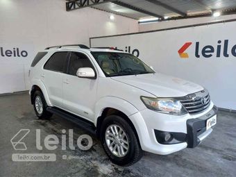 LeilãodeCarroTOYOTA/HILUXSW44X2SR2015/2015FlexBranca